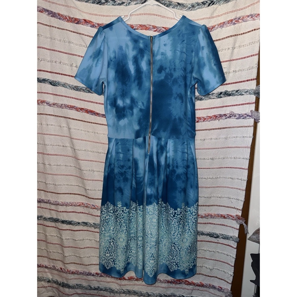 LulaRoe XL Amelia Dress w/ Pockets Blue Tie Dye Paisley Floral Flower - Picture 7 of 8